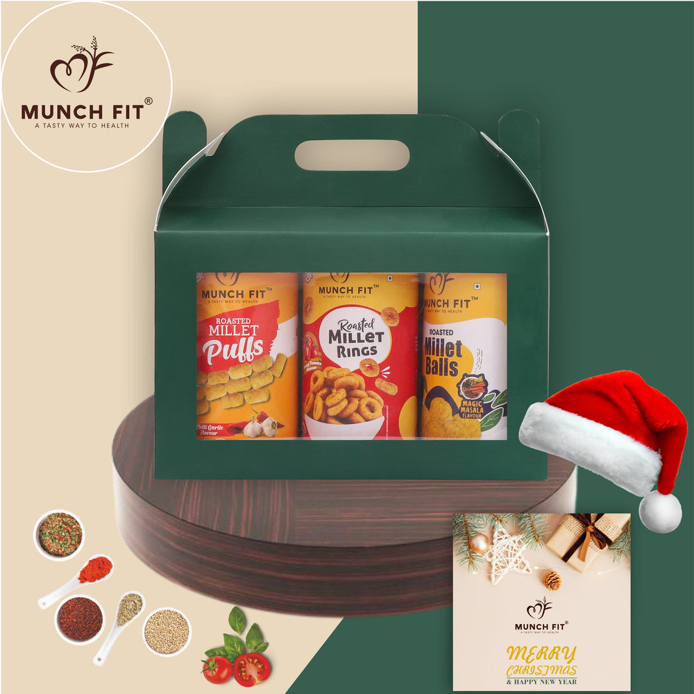 Munchfit Healthy Christmas & New Year Gift Pack with Card & Christmas Cap | Combo of 3 Varieties of Tasty, Healthy Snacks & Puffs | Magic Masala, Chilli Garlic & Tangy Tomato | Perfect Christmas & New Year Gift for Family & Friends | Pack of 1x25g each